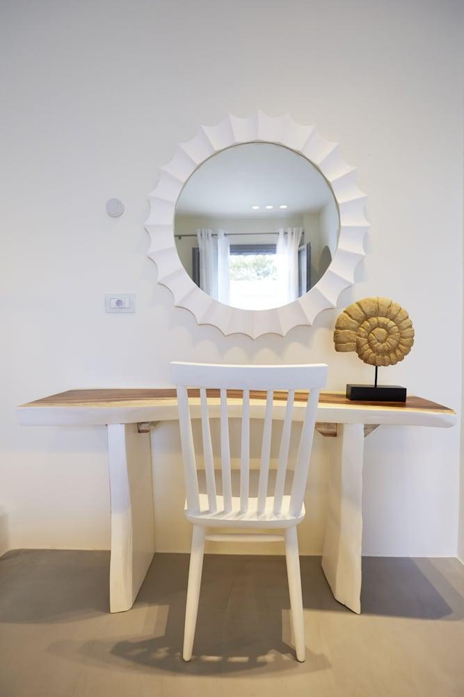 Eolia Kamari Villa Экстерьер фото